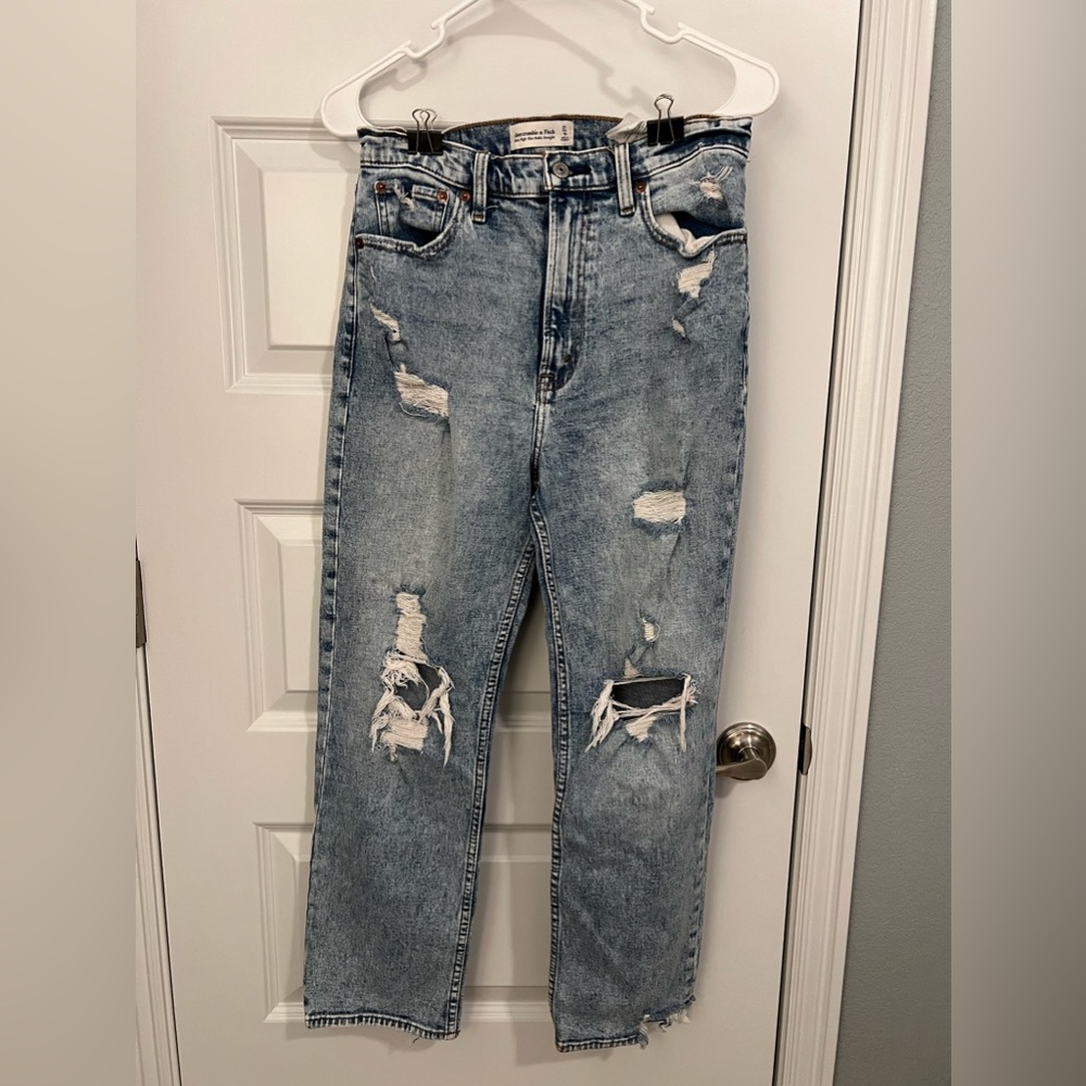 Abercrombie Ultra High Rise Ankle Straight Jeans